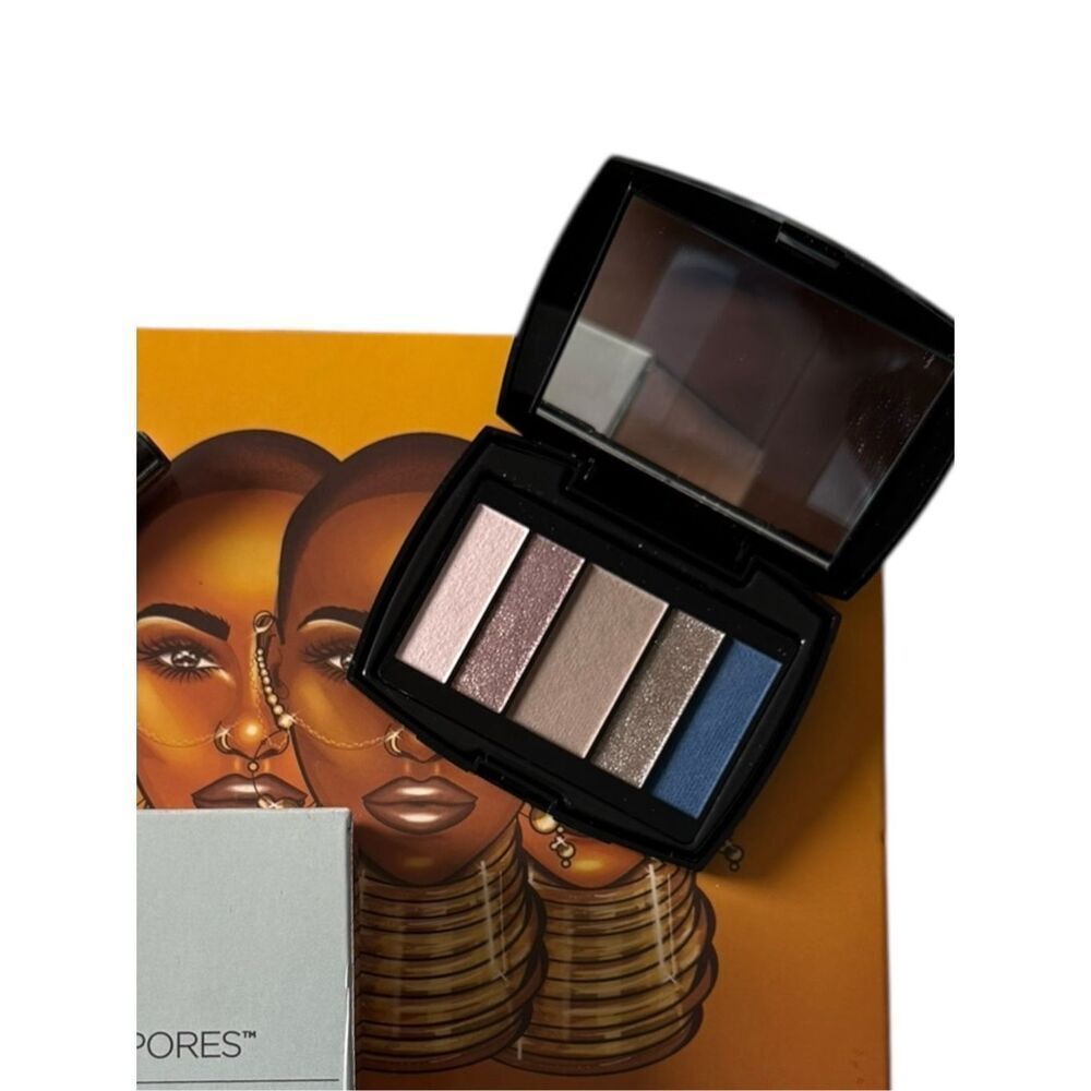 Makeup Bundle - Picture 10 of 16